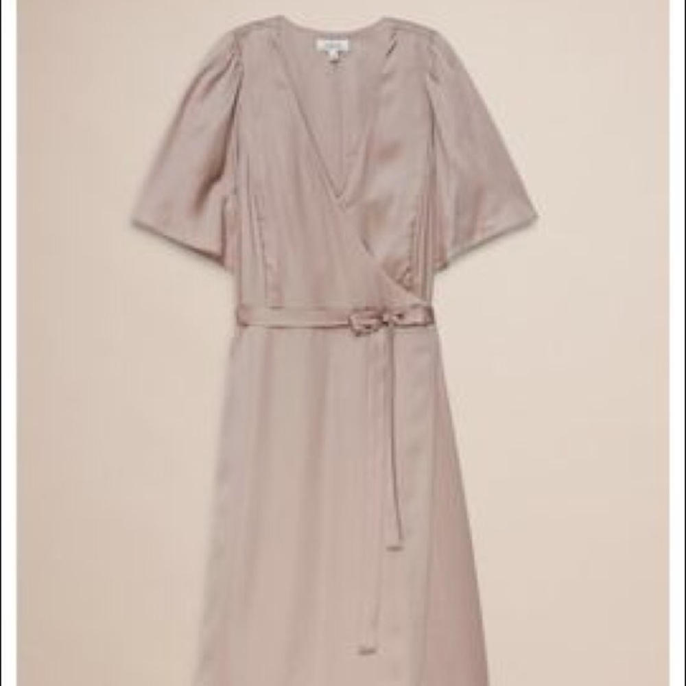 NWT Aritzia Nadine Dress Size 6 Blush Color